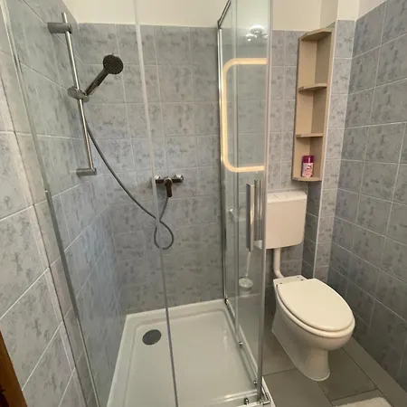 Haus - Podmaniczky Szallas, Bor, Balaton Séjour chez l'habitant Balatonföldvár